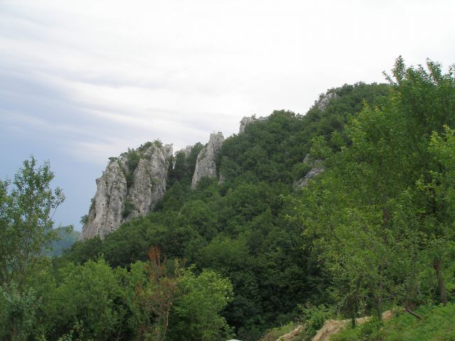 Pečine