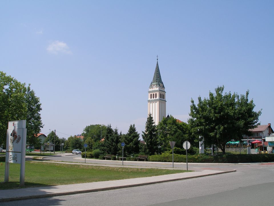 Evangeličanska cerkev v Moravcih