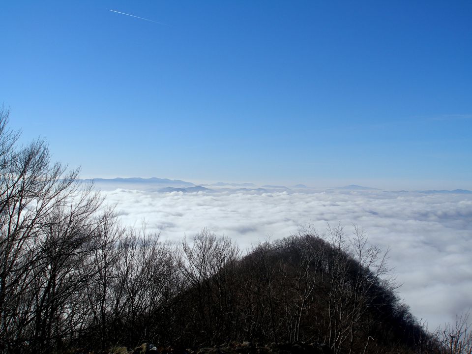 Donačka gora 29.12.17.11.7.10.4.8.28.7.2012. - foto povečava