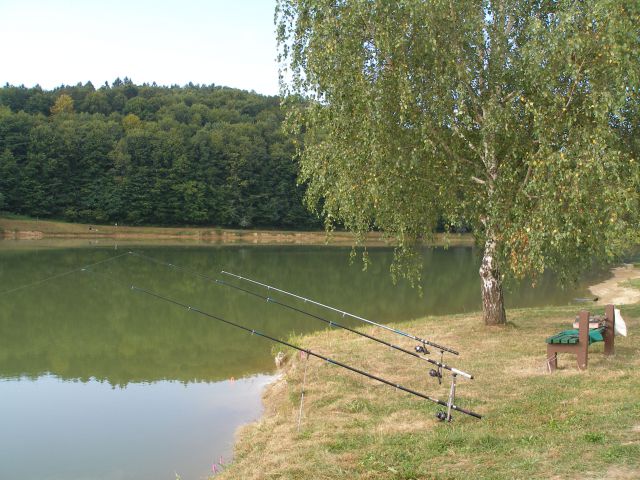 Le kje so ribiči?:-))