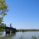 Puhov most,zadaj Donačka gora