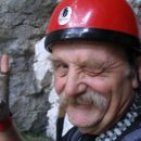 za starega mačka mala malca....