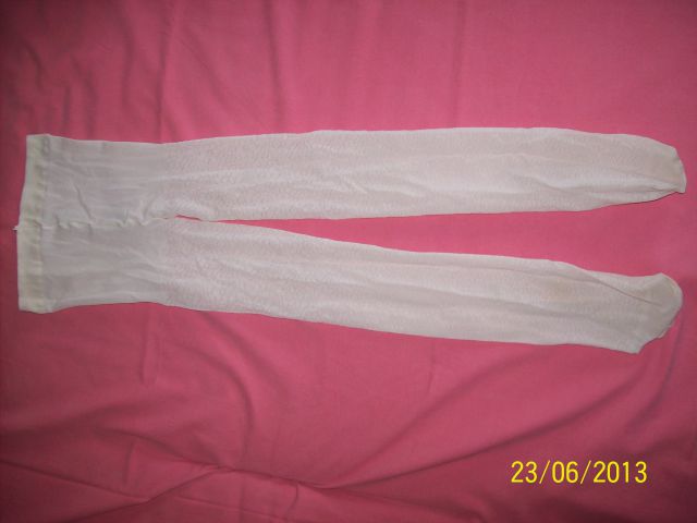 Dekliške hlačne nogavice z vzorcem vel. 98/104