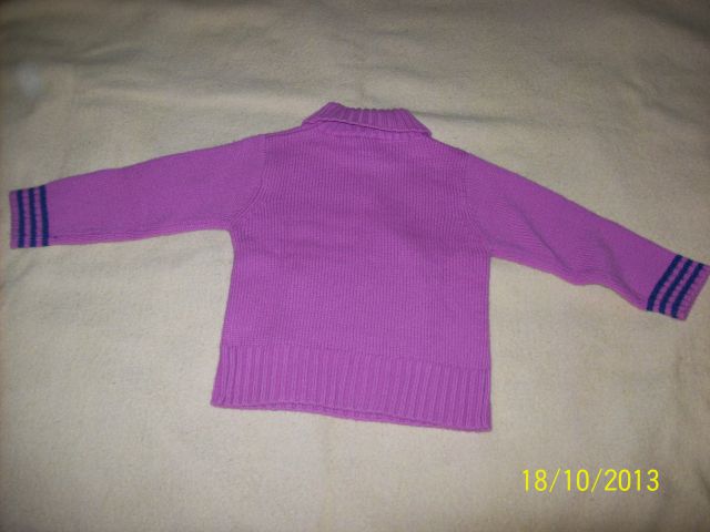 Dekliški pulover z ovratnikom vel. 110