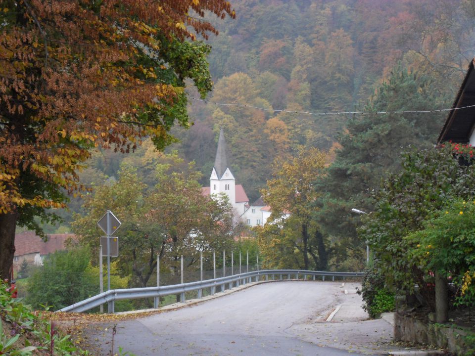 18. - 22. 10. 2010a - foto povečava