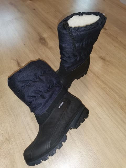 Zimski škornji McKinley  cena : 17€