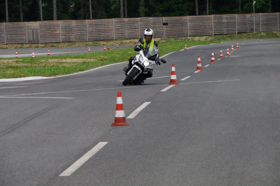 KER NAM NI VSEENO 1 - foto povečava