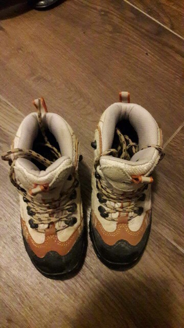 Pohodni čevlji Alpina št.27 - foto