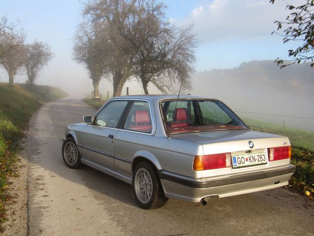 E30 - foto