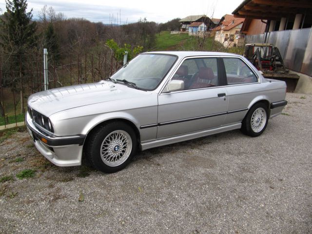 E30 - foto