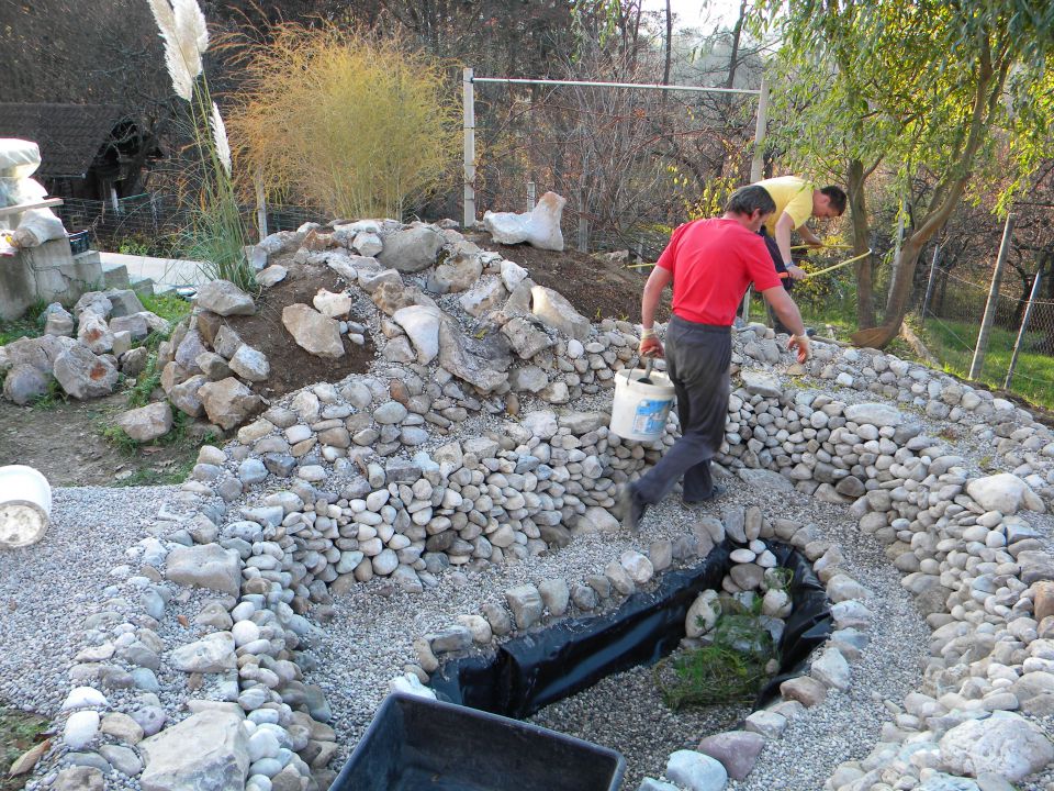 Gradnja ribnika - foto povečava