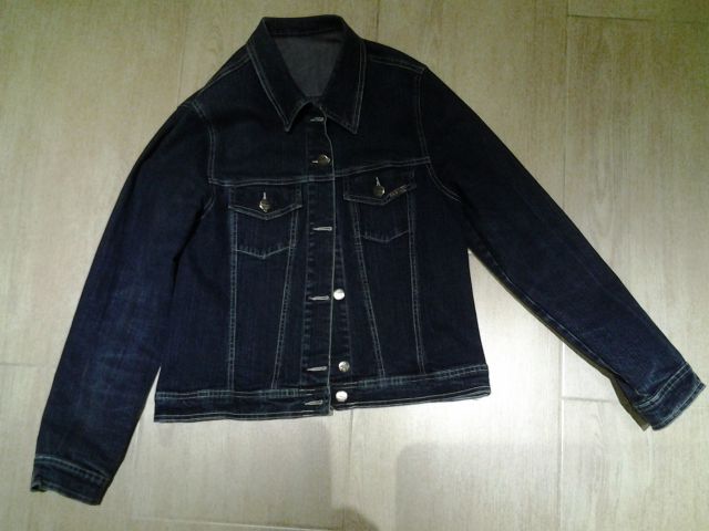 Jeans jakna št. L, vendar bolj M/L, 11€+ptt