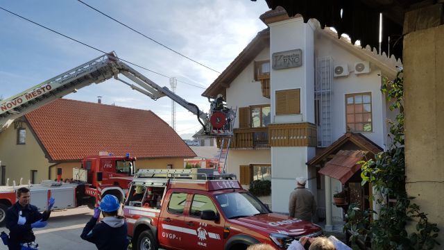 Kros in evakuacija okrober 2016 - foto