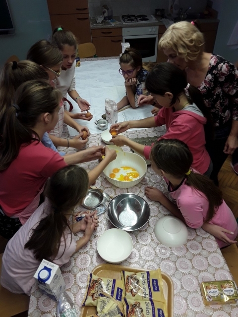 Tradicionalni slovenski zajtrk 16.11.2018 - foto