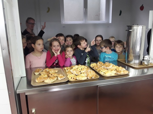 Tradicionalni slovenski zajtrk 16.11.2018 - foto