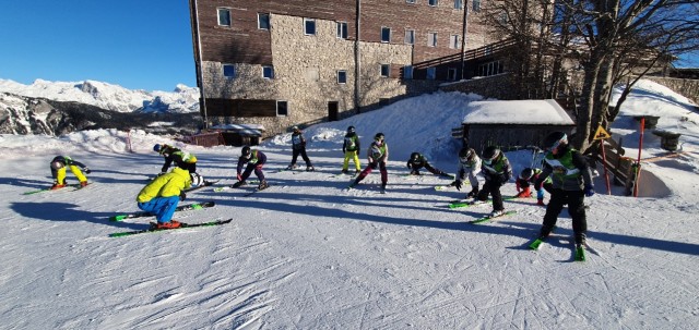 Smučarska šola v naravi 10. 1. - 14. 1. 2022 - foto