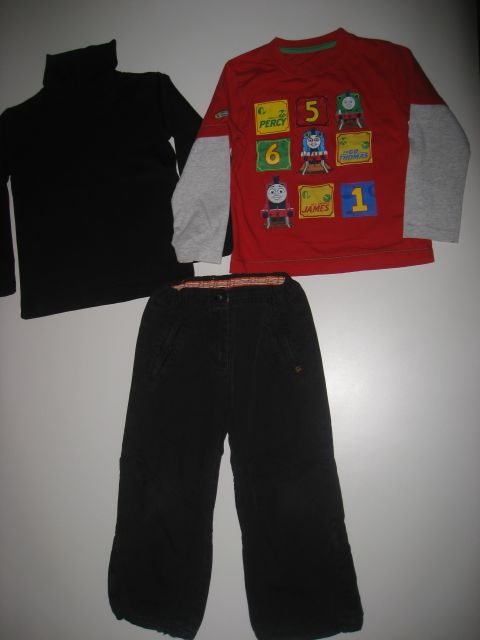 Kpl Mothercare, HM št. 104 (do 110) za 15 evrov -20%