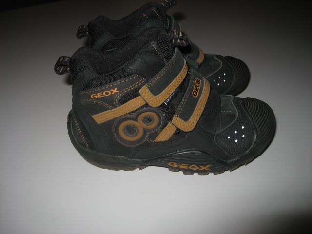 Geox waterproof št. 28 za 19 evrov