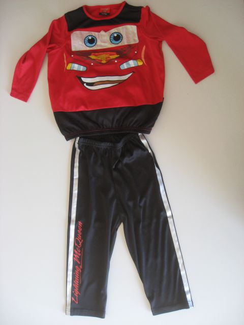 Pustni kostum George Disney Pixar Cars št. 104 za 9 e s ptt