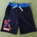 Kratke hlače C&A Spiderman št. 128 od 134 iz kpl kot nove za 9 evrov