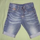 Kratke hlače Zara št. 116-122 (do 128) iz kpl za 9,5 evra kot nove