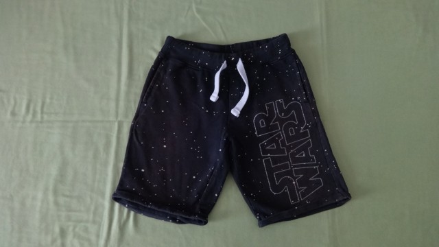 Kratke hlače Star wars št. 146 do 152 iz kpl za 2,5 evra