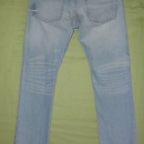 Kot nove kavbojke HM slim pull-on št. 128 še zadaj