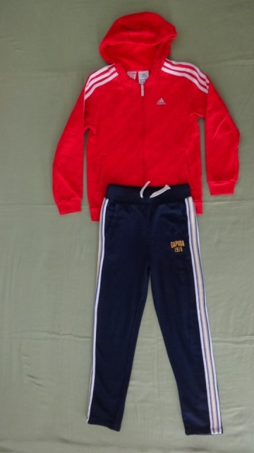 Komplet Gap, Adidas št. 146-152 za 12,5 evra