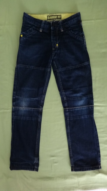 Kavbojke Denim CO št. 146 iz kpl za 3 evre