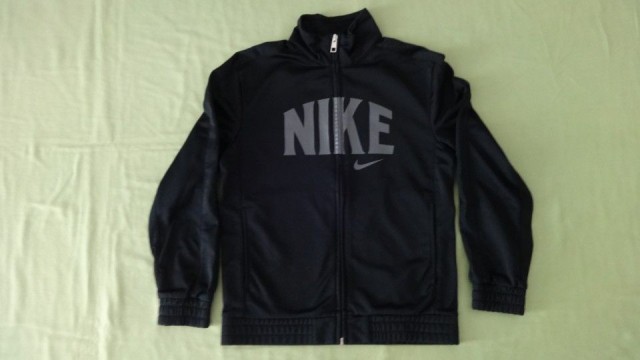 Športna jopica Nike št. 152 za 11,5 evra