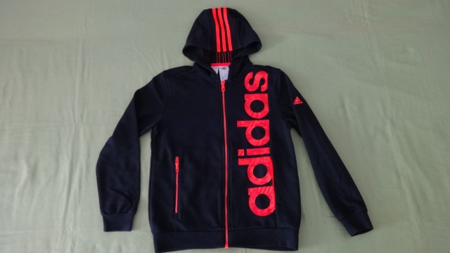 Kot nova jopica Adidas climalite št. 152 za 17,5 evra