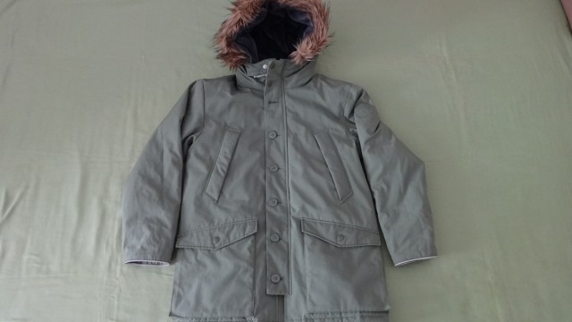 Puhovka Gap št. 164 (XXL) kot nova za 17 evrov