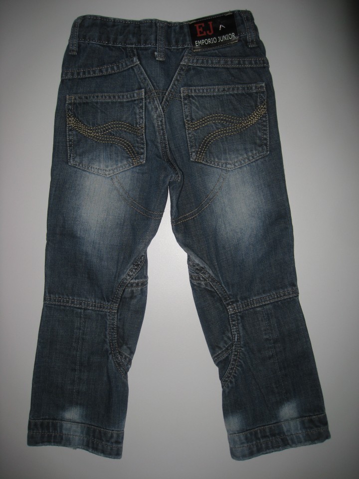 Kavbojke original Emporio Armani Junior št. 98-104 iz kpl še zadaj