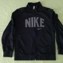 Športna jopica Nike št. 152 za 11,5 evra