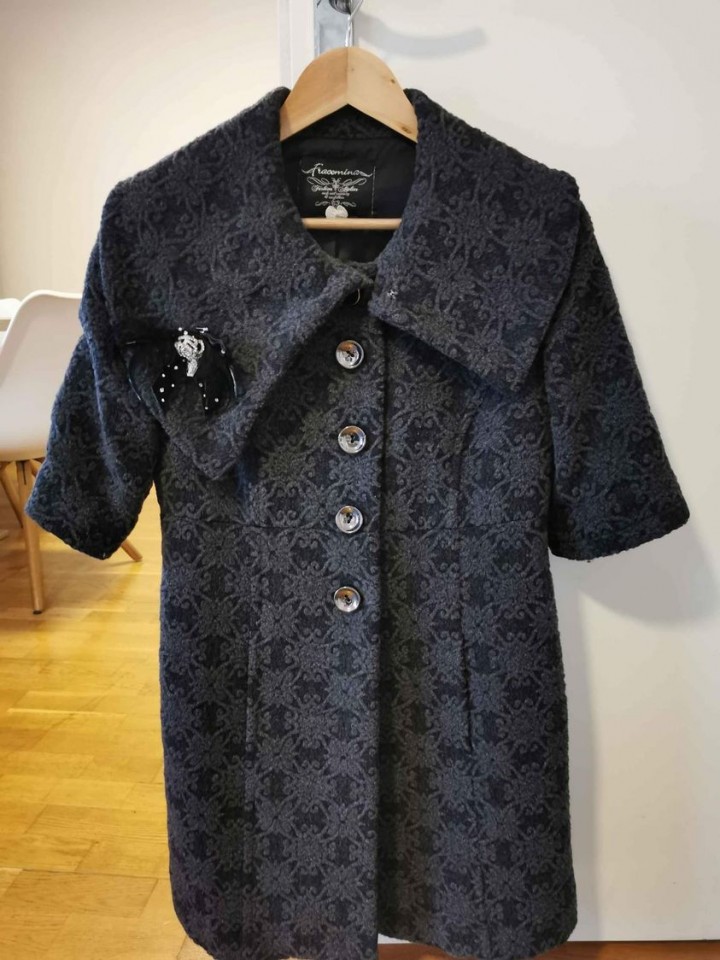 Francomina plašč vel 36-38 50 eur  - foto povečava