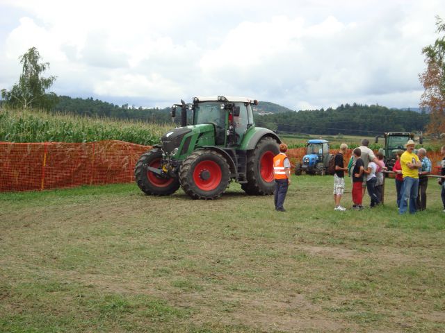 Traktor pulling GOTOVLJE - foto