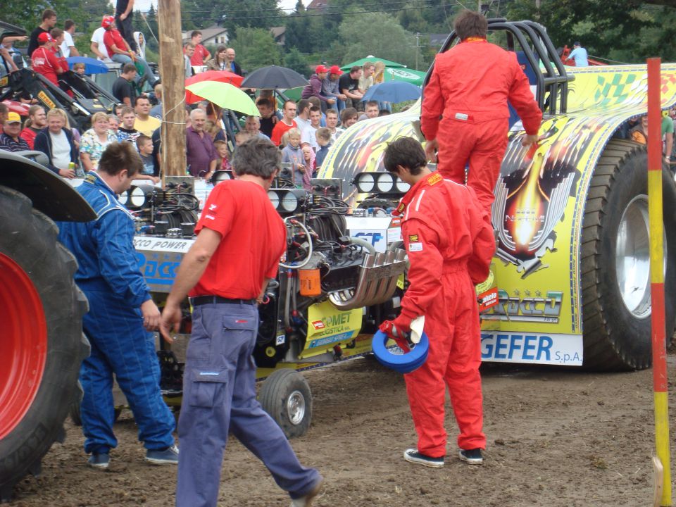 Traktor pulling GOTOVLJE - foto povečava