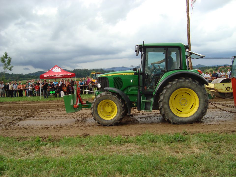 Traktor pulling GOTOVLJE - foto povečava