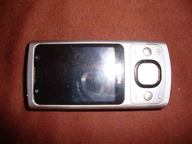 Nokia 6700 slide - foto