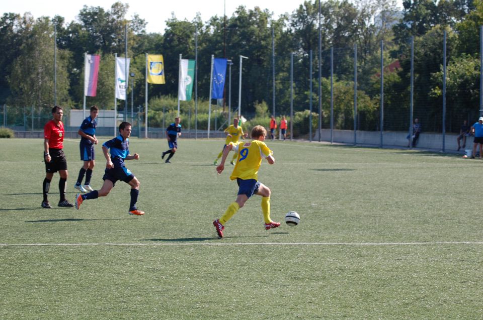 Ljubljana 20,08,11 Bravo-Šampion Celje - foto povečava