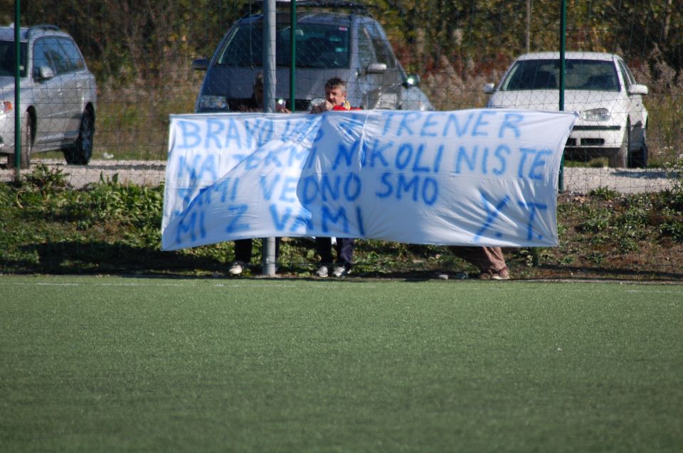 Ljubljana 16,10,11 Bravo - CM Celje - foto povečava