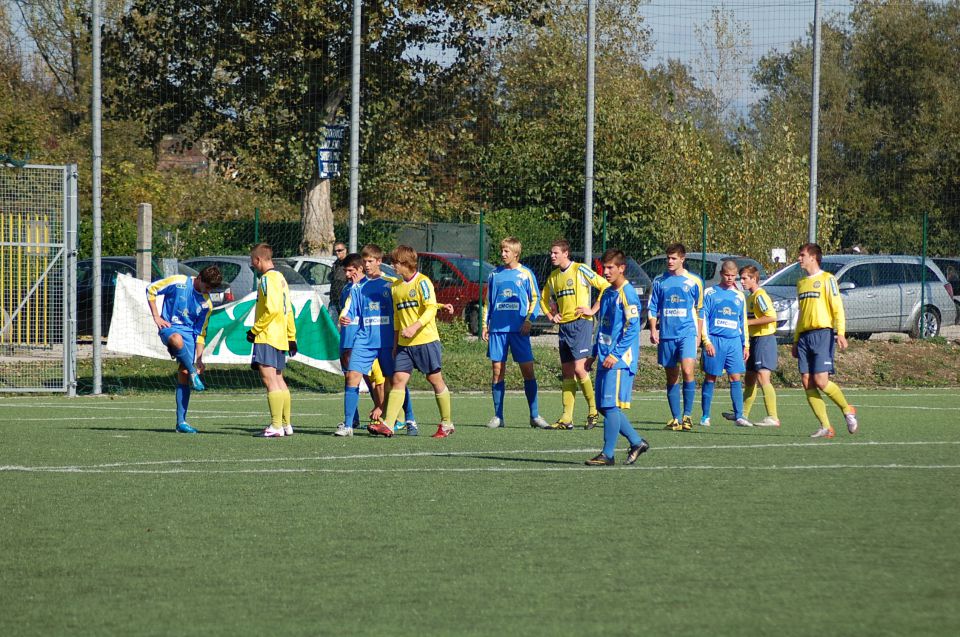 Ljubljana 16,10,11 Bravo - CM Celje - foto povečava