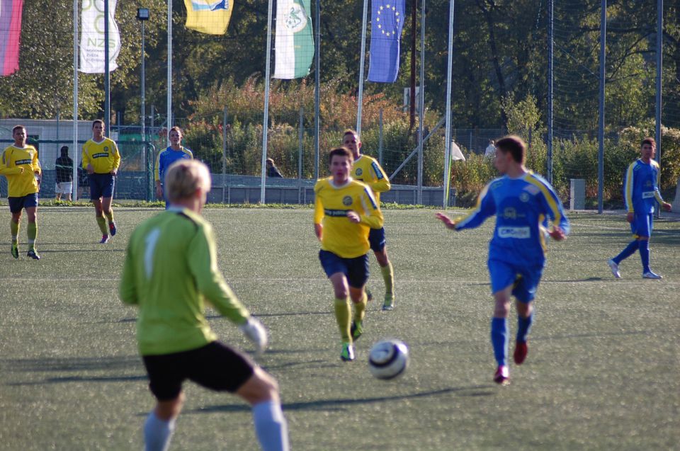 Ljubjana 2 16,10,11 Bravo - CM Celje - foto povečava