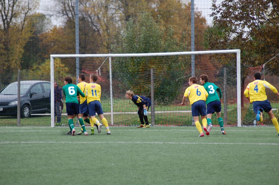 Ljubljana 30,10,2011 Bravo - Dravograd - foto povečava