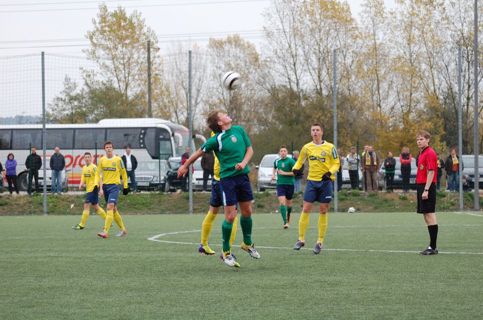 Ljubljana 30,10,2011 Bravo - Dravograd - foto povečava