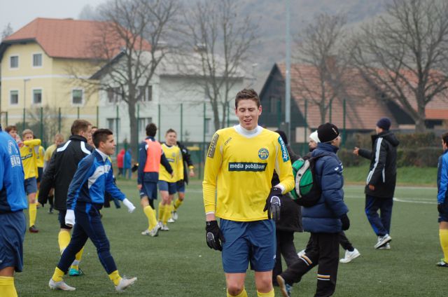 Maribor - Bravo1 26,11,11 - foto
