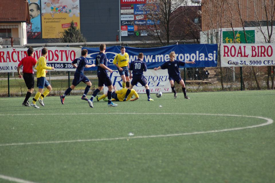 Celje 03,12,11 Simer - Bravo - foto povečava