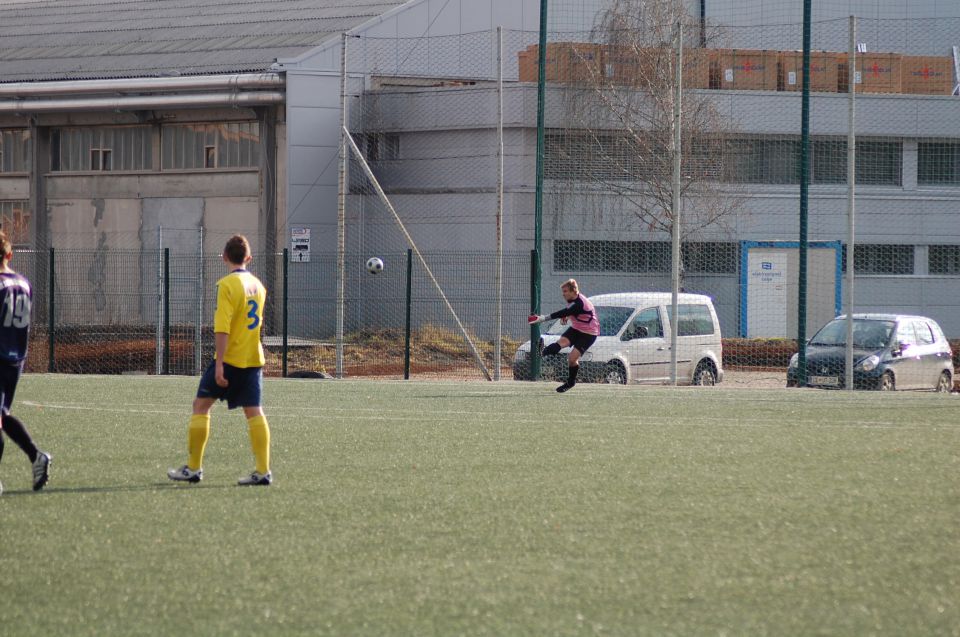 Celje 03,12,11 Simer - Bravo - foto povečava