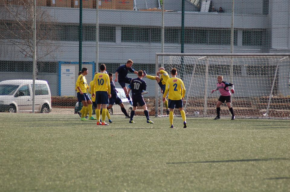 Celje 03,12,11 Simer - Bravo - foto povečava