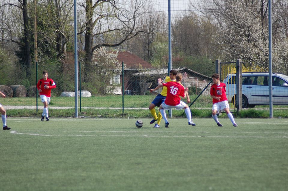 Ljubljana 30,03,12 Bravo - Ruadr V. - foto povečava